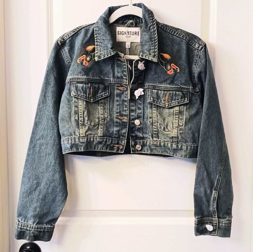 Signature 8 Denim Jacket Women’s Small Embroidered Dragon Cropped Jean Jacket